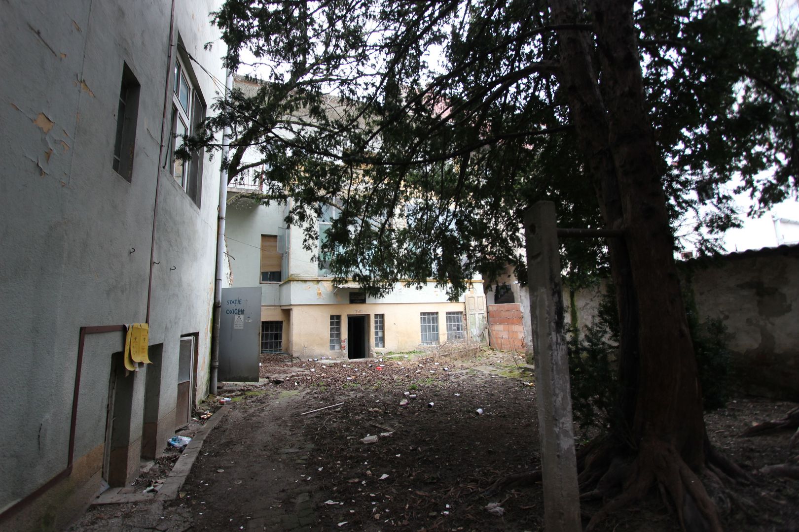 Imobil pretabil cladire de birouri, clinica medicala - Central - Poză 19