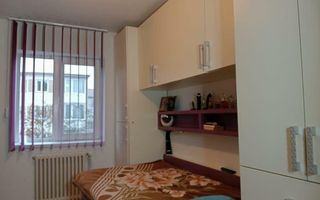 Apartament 3 camere Dacia cu centrala - Poză 7