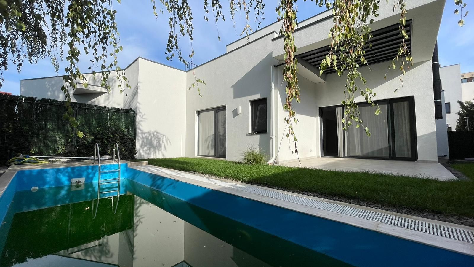 Vilă Duplex Premium cu Piscină și Garaj – Pipera | 2 locuri de parcare exterior - Poză 1
