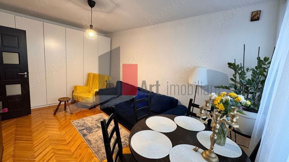 Apartament cu 3 camere de vanzare in zona Pajura. - Poză 2