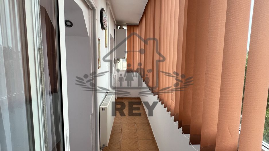 Apartament 2 camere decomandat,renovat integral, mobilier nou /pivniță - Poză 9