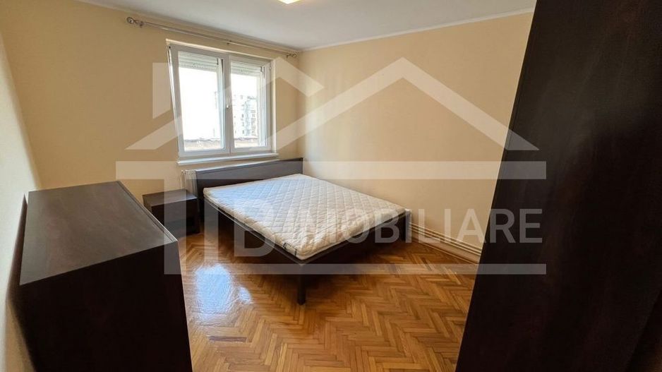 Apartament cu 3 camere, 80 mp, decomandat, Zona UMFST - Poză 2