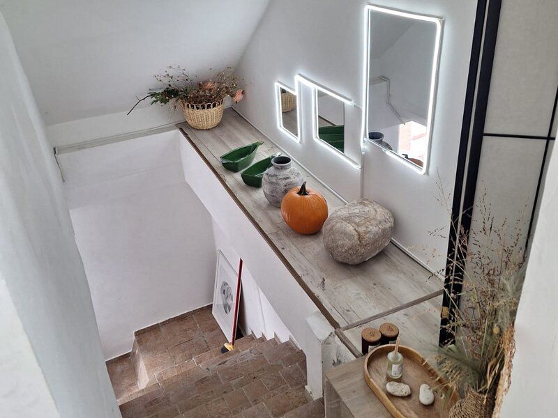 Apartament la mansardă de vânzare – Zona Erou Iancu Nicolae - Poză 6