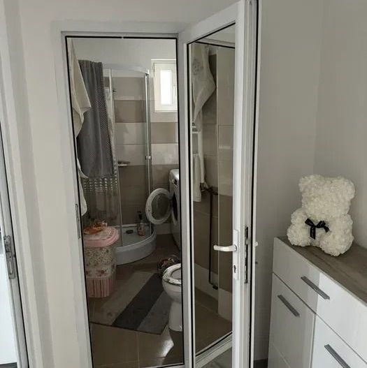 AP. 2 CAMERE - LUJERULUI, BLOC REABILITAT, MOBILAT/UTILAT MODERN - Poză 7