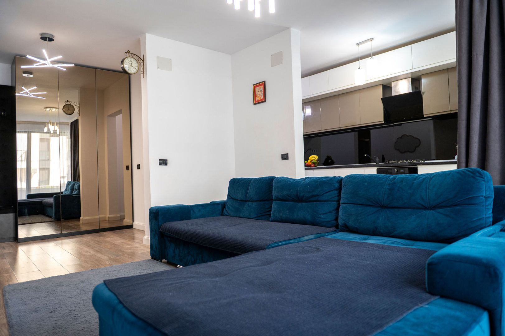 Apartament cu 3 camere si terasa de 49mp, Tomis Nord- Constanta - Poză 3