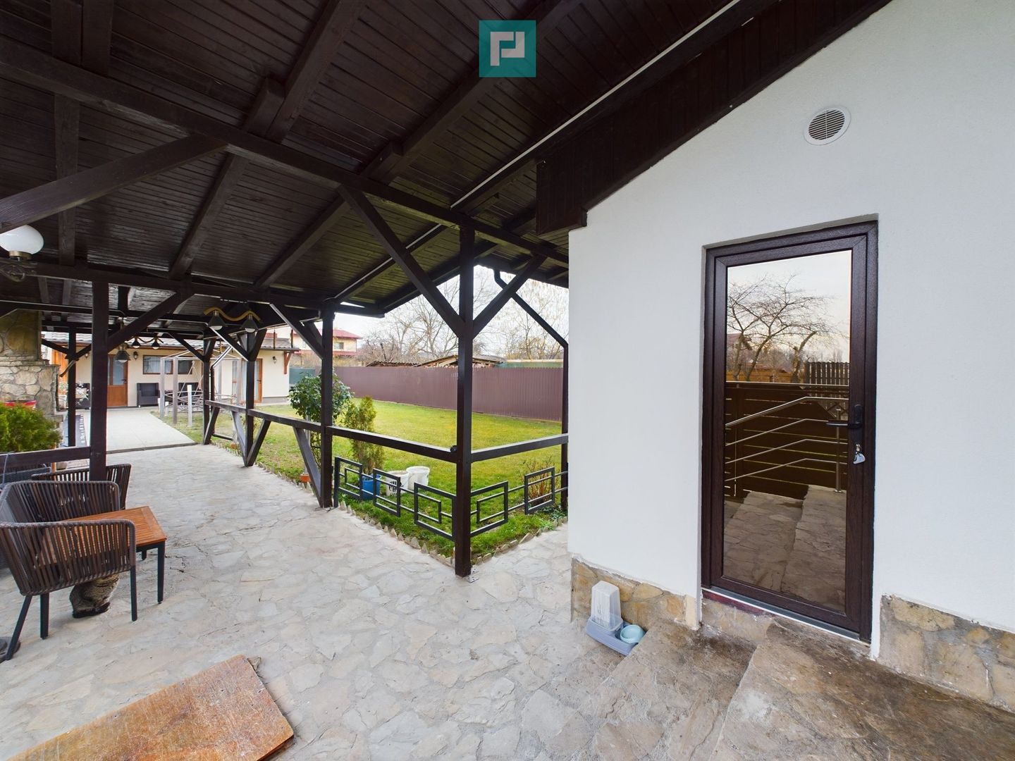 Casă în Ghermănești, Snagov – Eleganță și confort cu vedere la lac - Poză 5