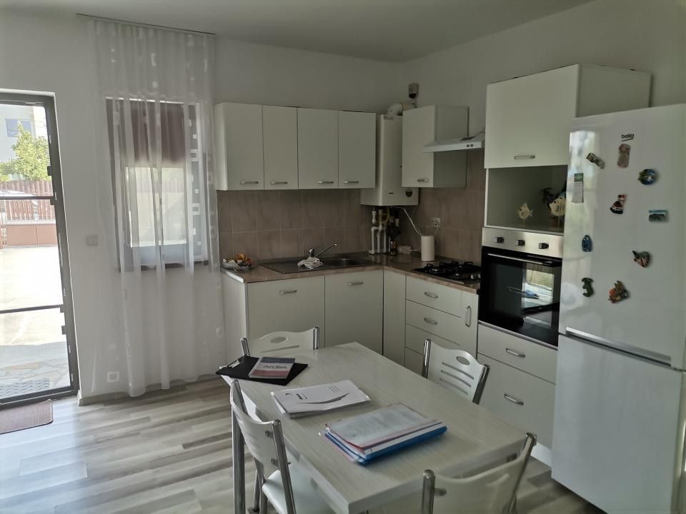 Vanzare vila Pitesti, Intrarea Nicolae Balcescu - Poză 6