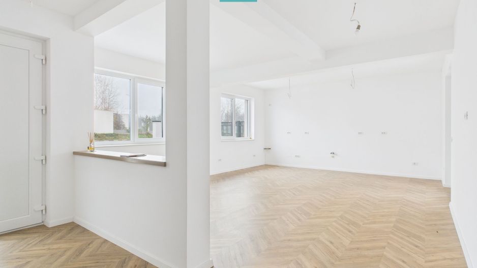 Duplex modern 5 camere Dumbrăvita - Poză 1