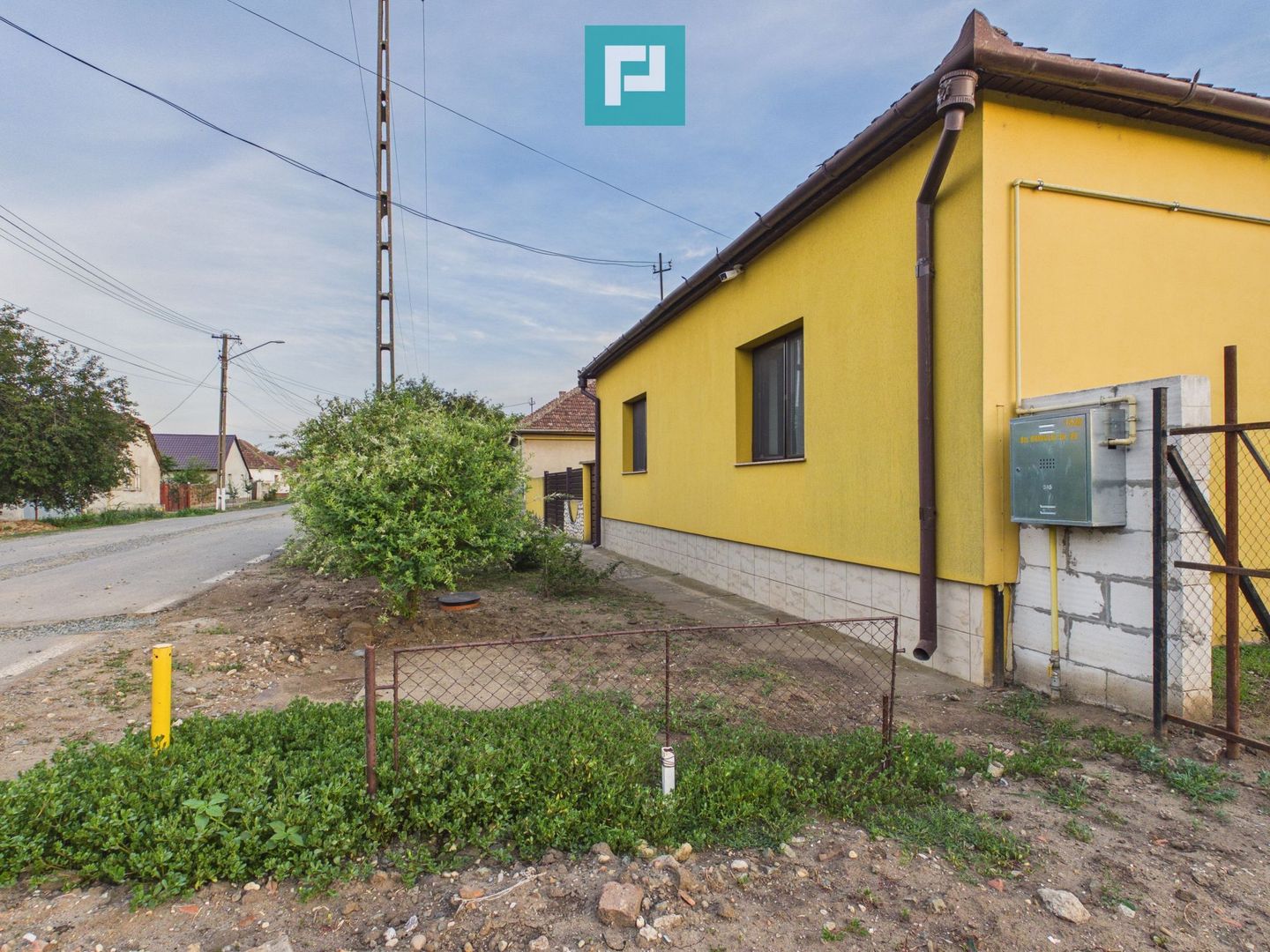 Casă cu 4 camere și teren de 5538 mp în Macea - Poză 13