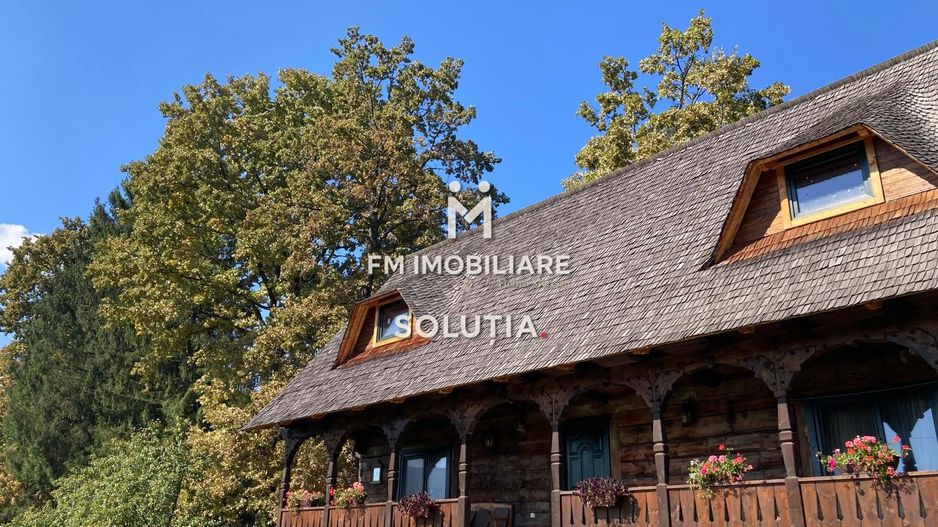 Pensiune agroturistică: 3 case tradiționale + teren în Desești - Poză 20