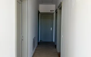 Vilă chalet modern cu perete panoramic de sticlă - Livezeni, Mureș - Poză 13