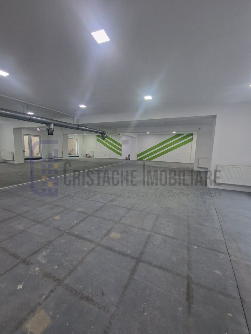 Spatiu comercial, open space, pana la 230 m², vestiar si dusuri in locatie - Poză 14