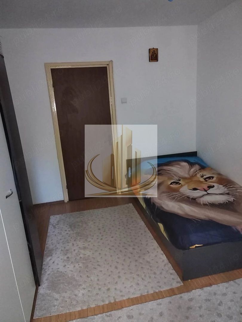 Apartament 3 camere cu parcare chiar lângă scara blocului - Poză 3