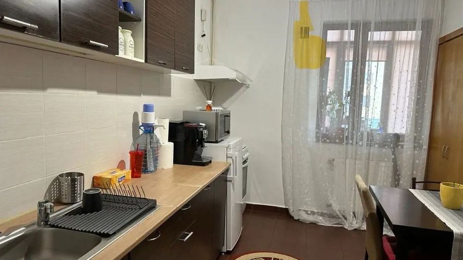 Închiriez apartament 2 camere, Mihai Bravu - Vitan, mobilat, parcare - Poză 4