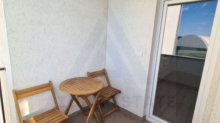 Apartament modern 57 mp utili 2 balcoane loc de parcare zona Lazaret - Poză 8