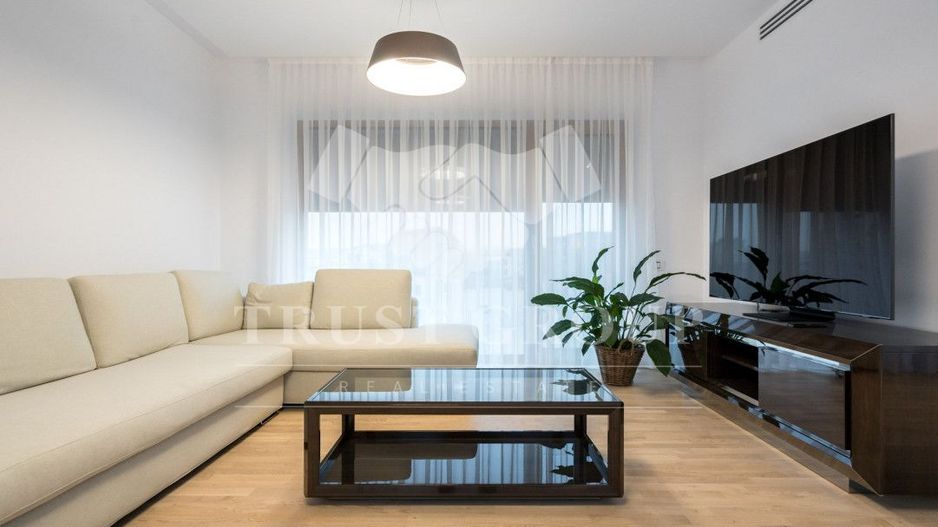 Triplex 4 camere Eminescu | Terasa | Jacuzi - Poză 1