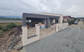 Casă individuală  deosebită, finisată Șelimbăr, Cartierul Tineretului - Poză 10