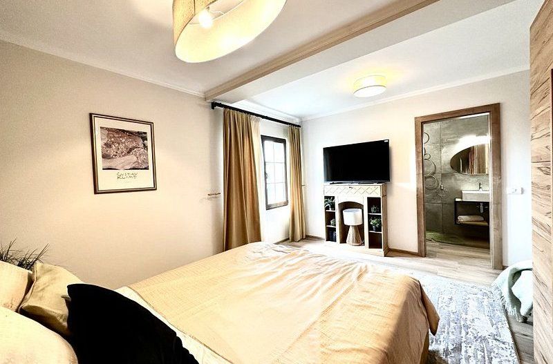 Design modern - casa in Dumbravita - Poză 16