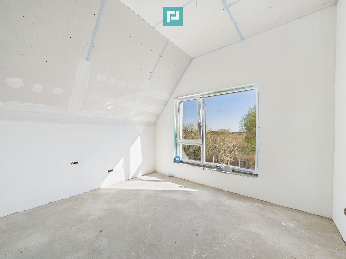 1/2 Duplex în Săcălaz - Poză 2