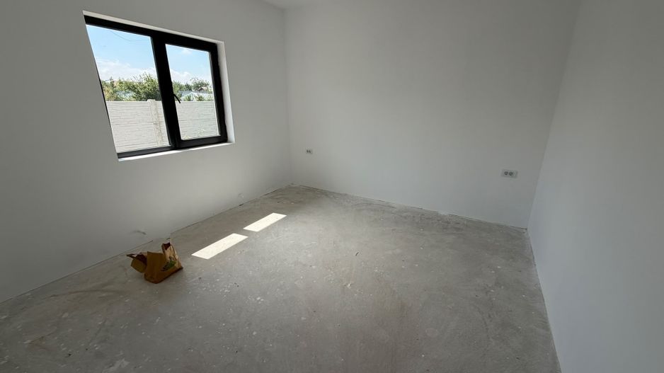 CASA INDIVIDUALA- 4 CAMERE, TOATE UTILITATILE, TEREN 380 MP, COMIS 0% - Poză 3