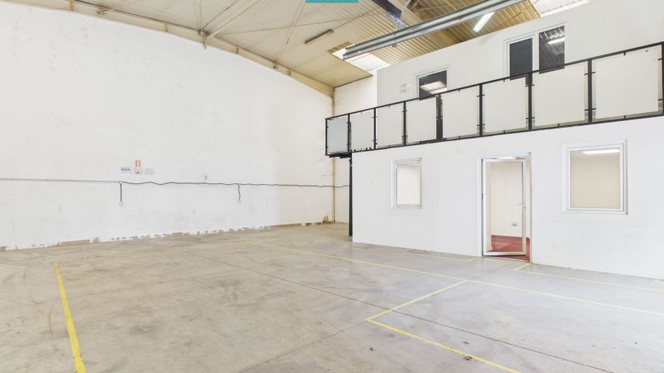 Hală cu suprafața de 167 mp în Arad - Poză 13