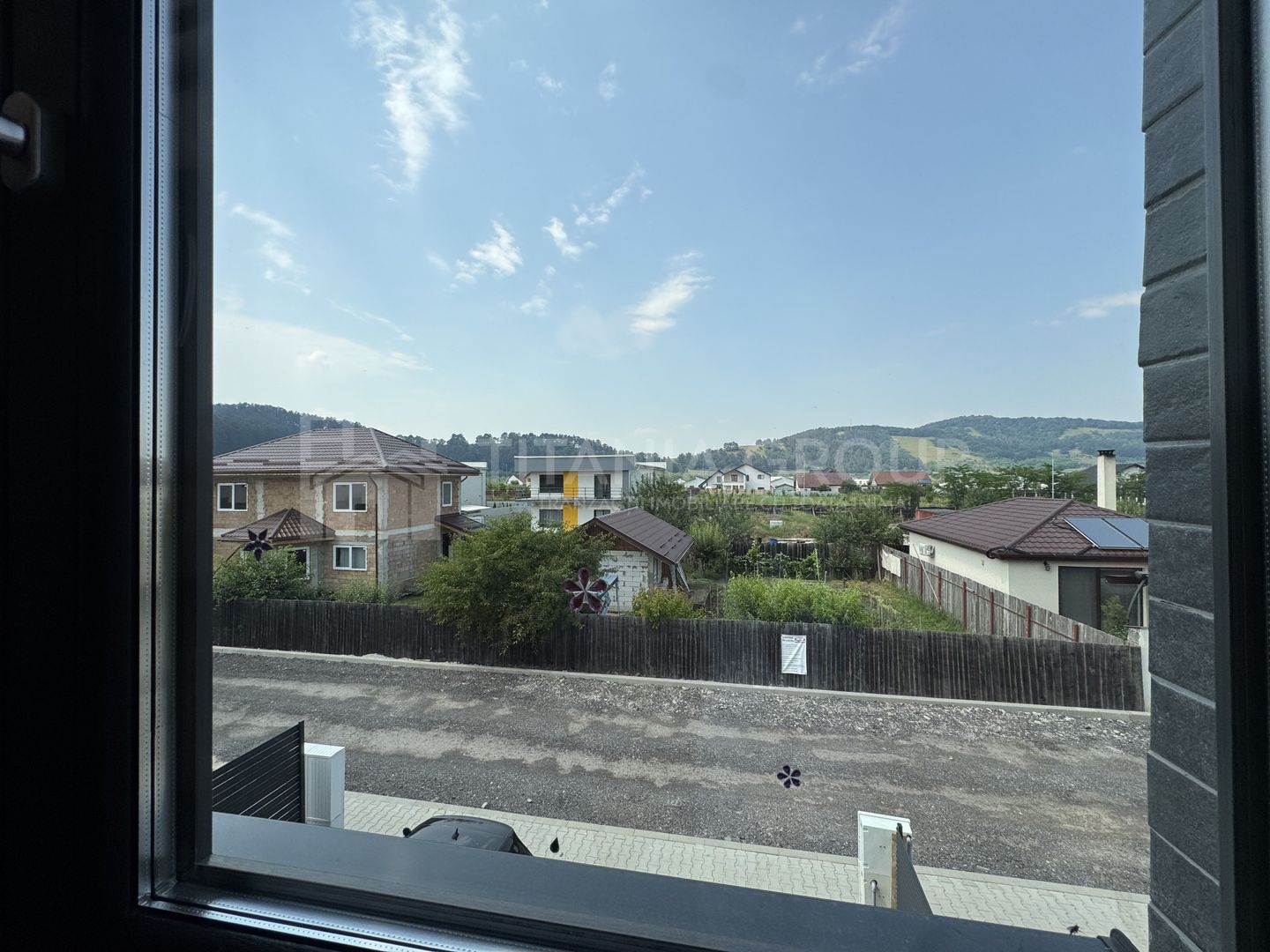 Prima închiriere | Duplex mobilat cu grădină și terasă | 2 dormitoare | Sanpetru - Poză 9