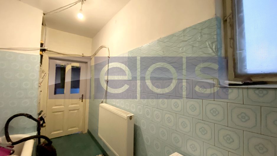 DE VANZARE CASA 6 CAMERE, CURTE SI CONSTRUCTIE SECUNDARA | COTROCENI - Poză 26