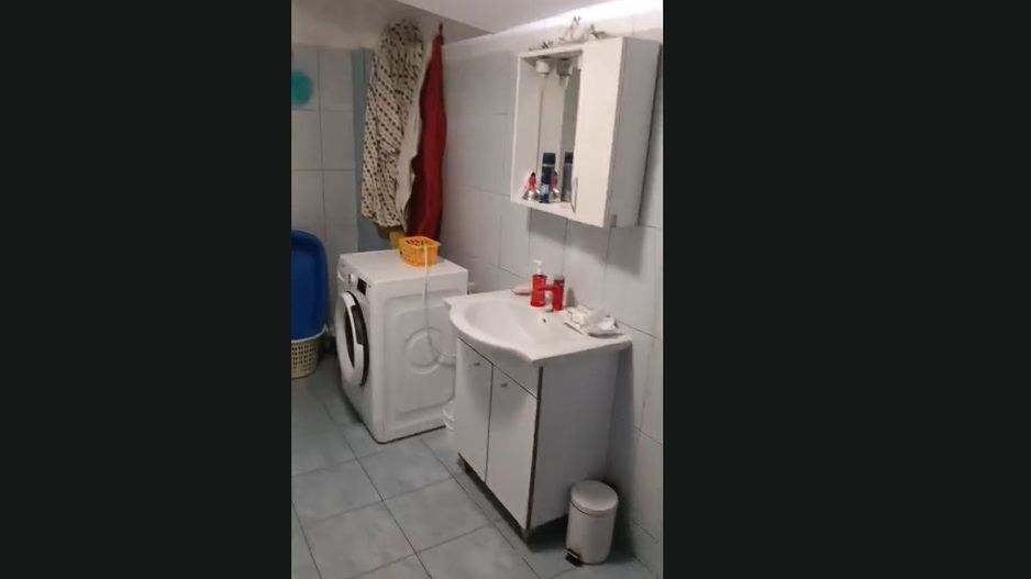 De vanzate - apartament 2 camera ( Mansarda) -zona Centrala - Poză 20