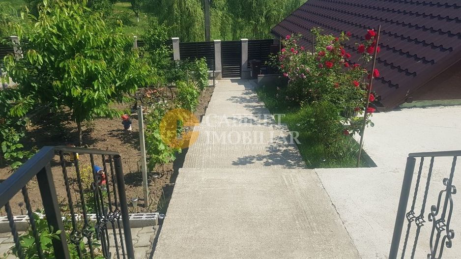 Casa 200MP UTILI 900 TEREN REDIU + Garaj + Beci  + PANOURI SOLARE - Poză 2