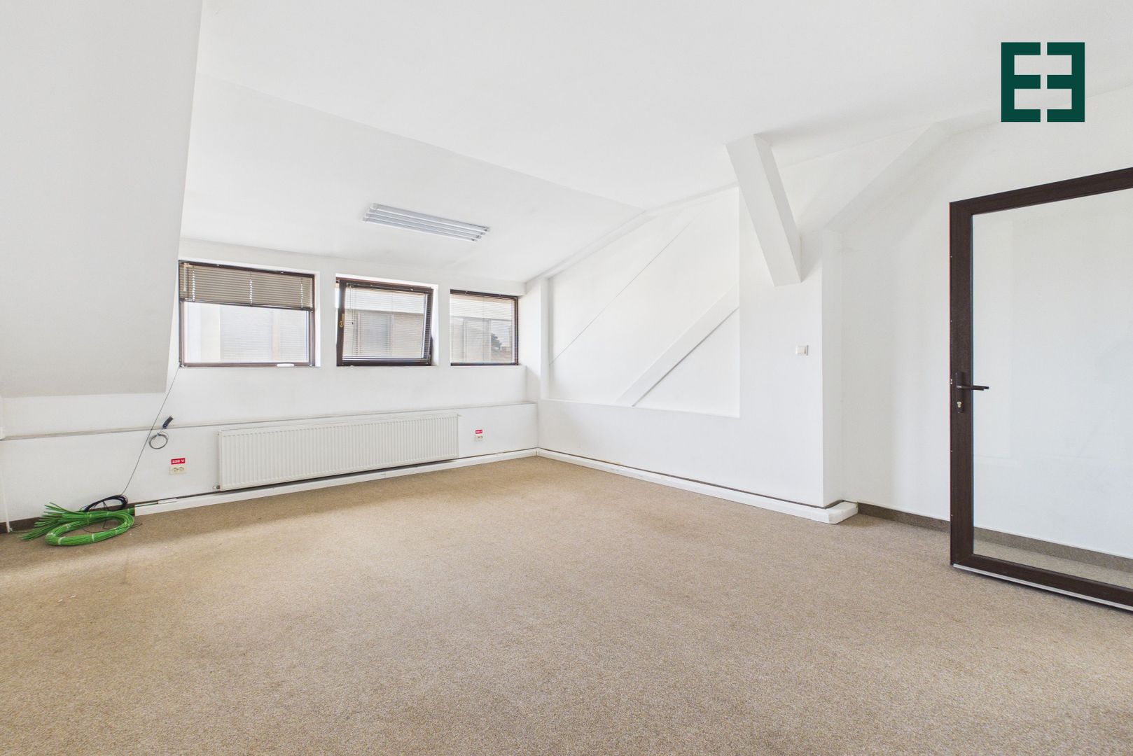 De Închiriat - Spațiu birouri 5 camere - Zonă Centrală - Timișoara - Poză 10