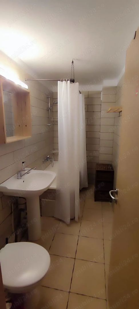 Apartament cu 2 camere într-o zonă liniștită S274 - Poză 8