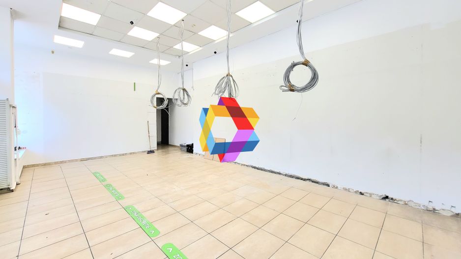 Spatiu comercial cu super vad- 250 mp - Poză 1