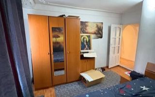 Apartament 2 camere decomandat zona Cug - 106.000 Euro - Poză 1