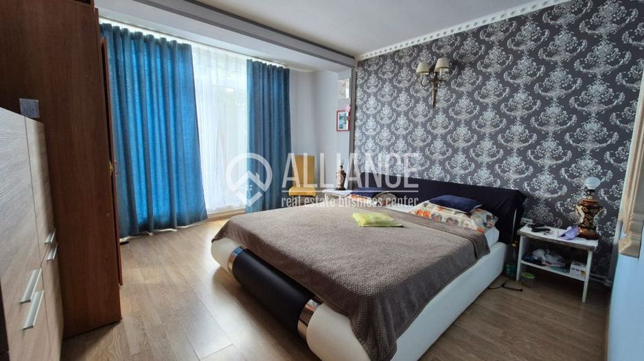 Eforie Nord (COD 02) - Pensiune 10 camere la doar 800 m de mare - Poză 11