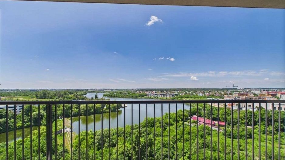 Vedere libera | Apartament 4 camere | Straulesti | Parcare - Poză 1