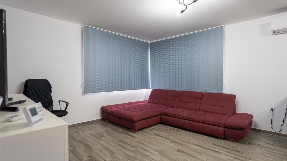 Casa Santandrei 4 camere 2 bai - Poză 2