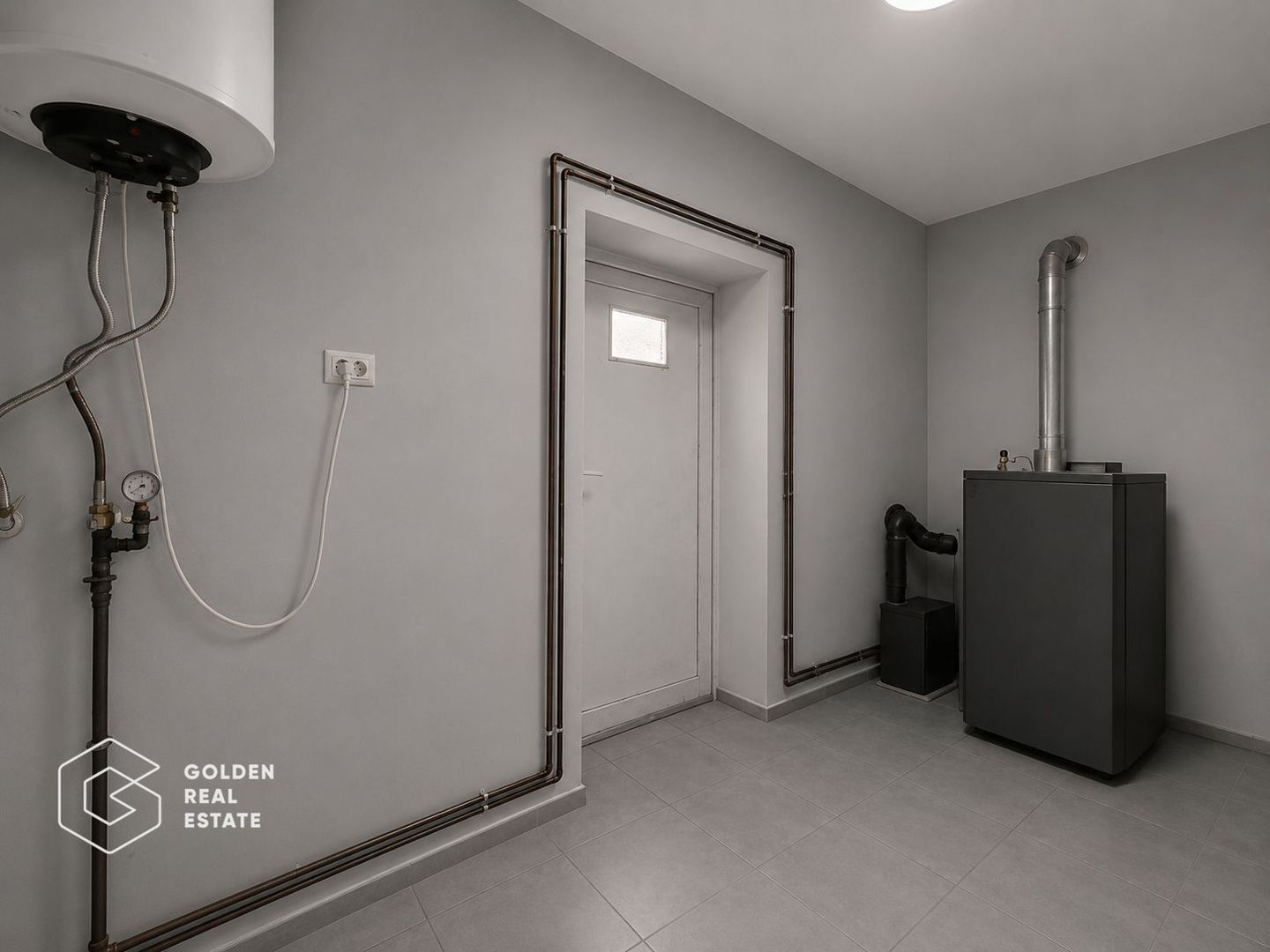 Casa cu teren de 1224 mp, localitatea Baratca - Poză 20