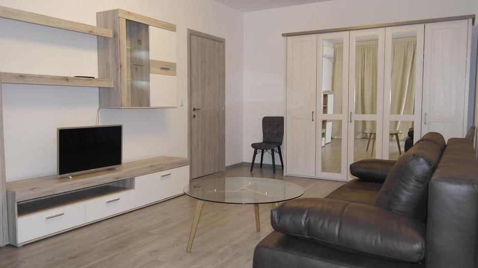 Apartament cu doua camere, cartier Solaris-Aparatorii Patriei, Berceni - Poză 1