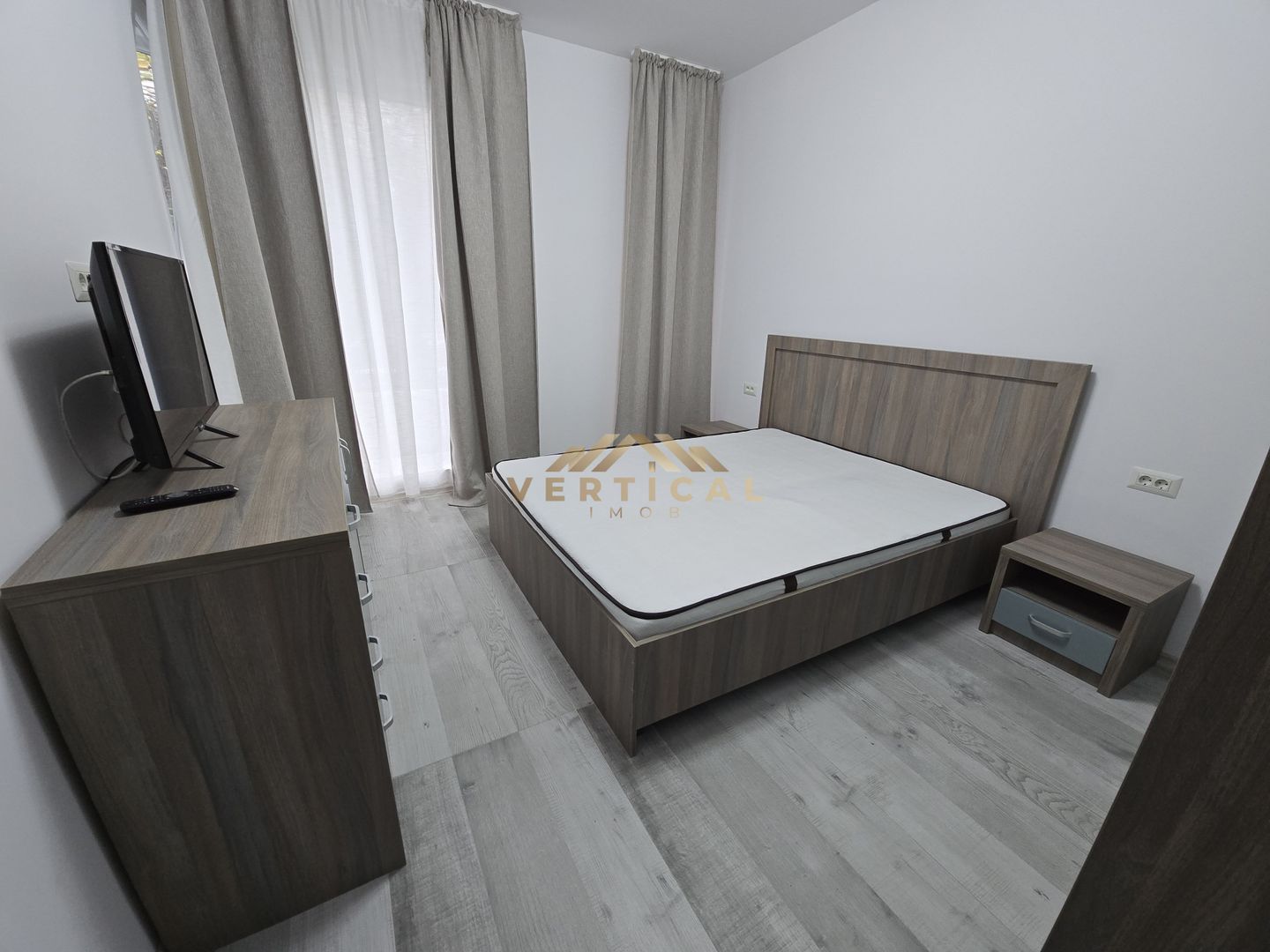 De vanzare / 3 Camere / 120m bulevard / Berceni/Vidra - Poză 6