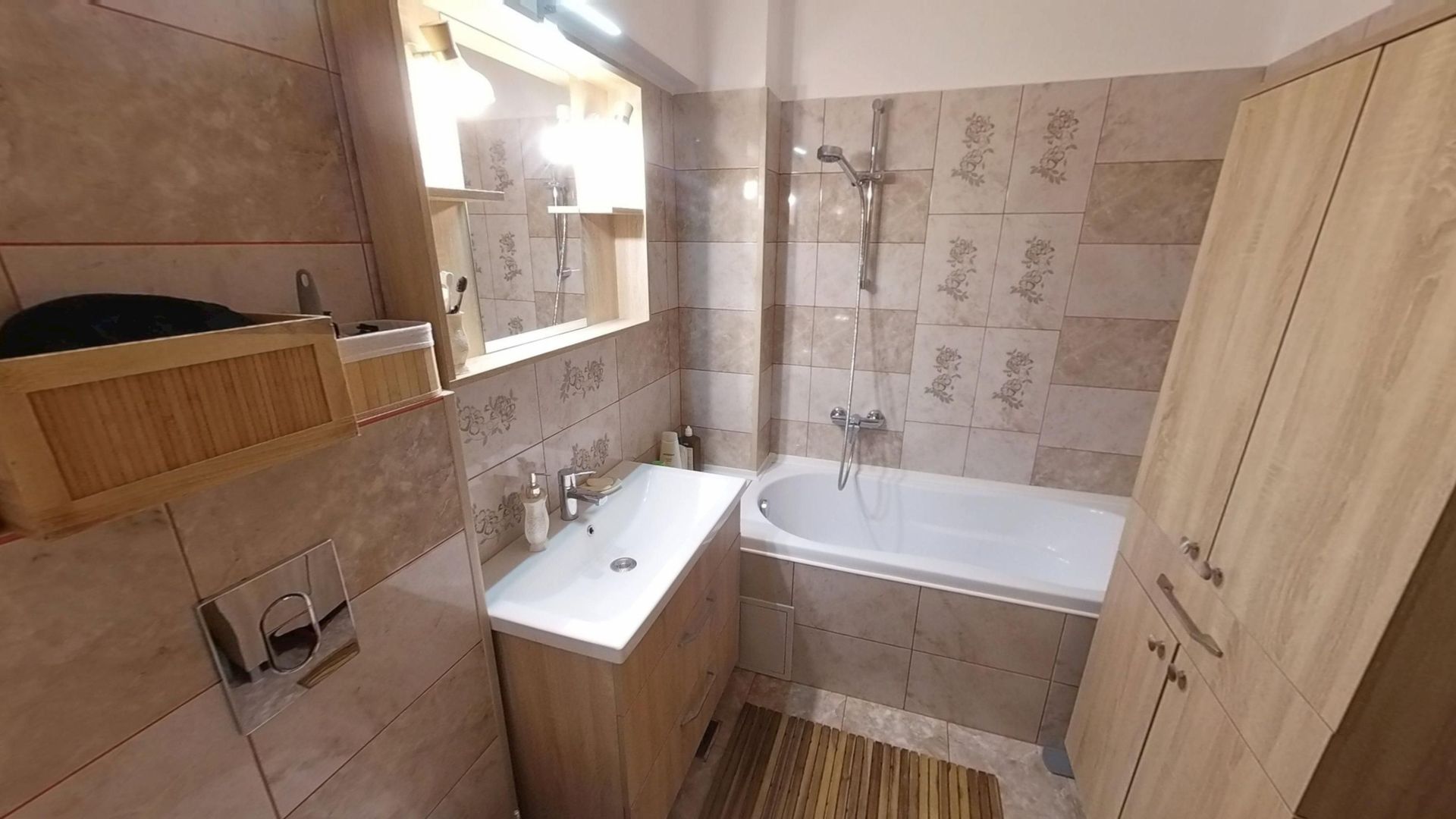 Apartament 4 Camere Ultracentral, Decomandat, Etaj 2 - Poză 4