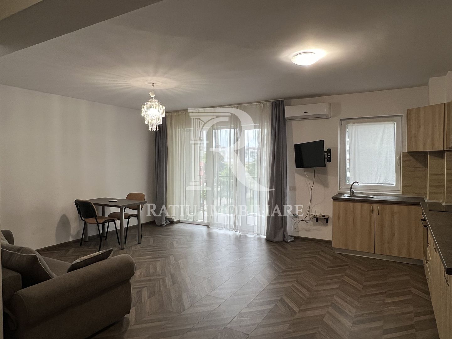 Apartament tip Studio | Etaj 2 | Ascensor | Iosia | Oradea - Poză 1