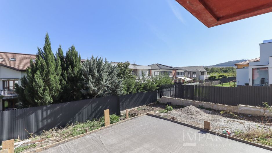 Duplex cu 8 camere in cartierul Buna-Ziua, teren 500 m2 ! - Poză 16