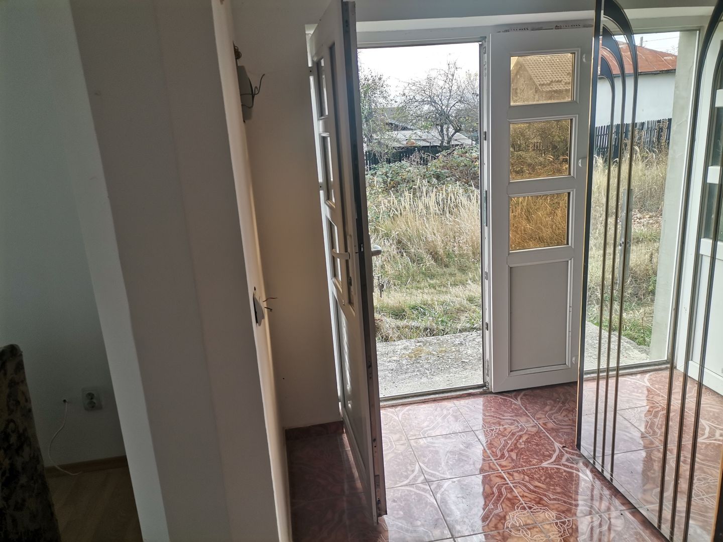 Vanzare vila Hintesti, stradal - Poză 5