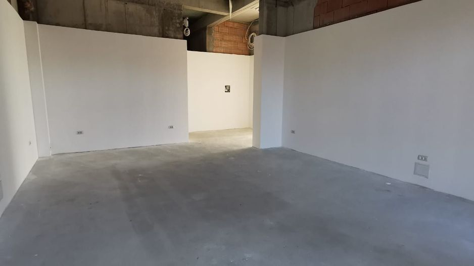 Spațiu comercial de 77 mp, Adora Park. - Poză 4
