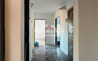NECTORA IMOB-Apartament 3 camere, 2 bai, 3 balcoane, Zona Velenta,65mp - Poză 3