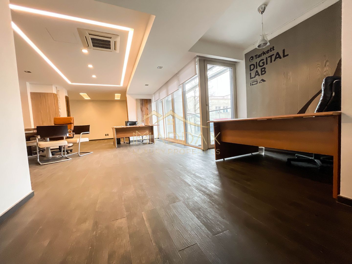 Cladire de birouri + spatiu comercial *1106 mp* // Dorobanti Capitale - Poză 1