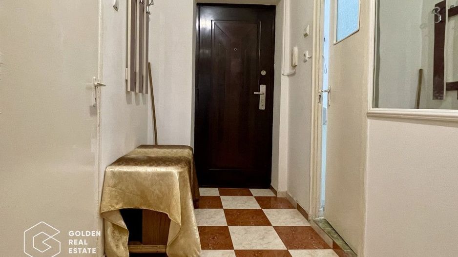 Garsoniera spatioasa, la 5 minute de Mall Vitan - Poză 5