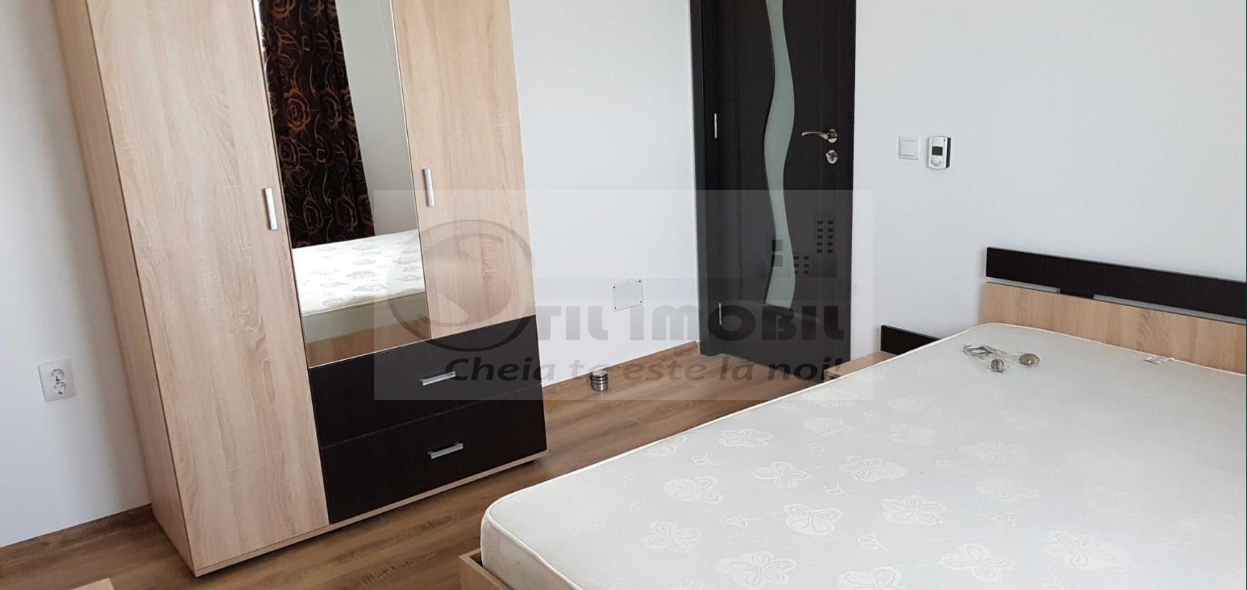 Apartament 3 camere Valea Lupului, 450 euro cu parcare inclusă - Poză 5