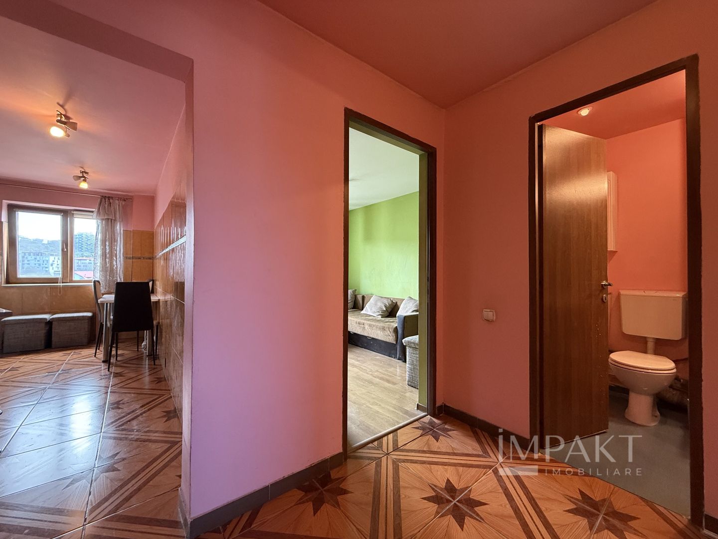 Apartament cu 2 camere decomandat , etaj intermediar , zona Big! - Poză 4