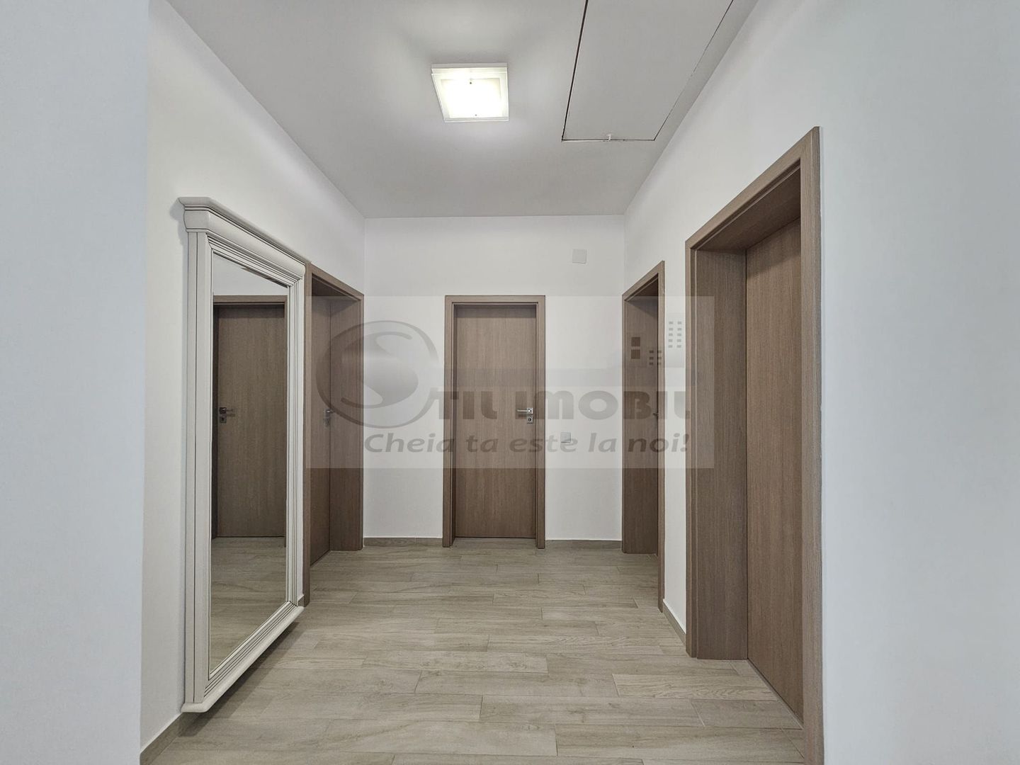 Vila plan parter - mobilata utilata - 5 drumuri - Valea Adanca - Poză 11